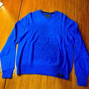Abercrombie and Fitch vintage lightweight blue lambs wool w sweater